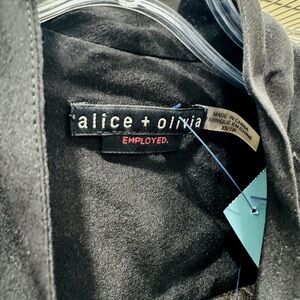 Alice + Olivia Black Blouse. Excellent condition